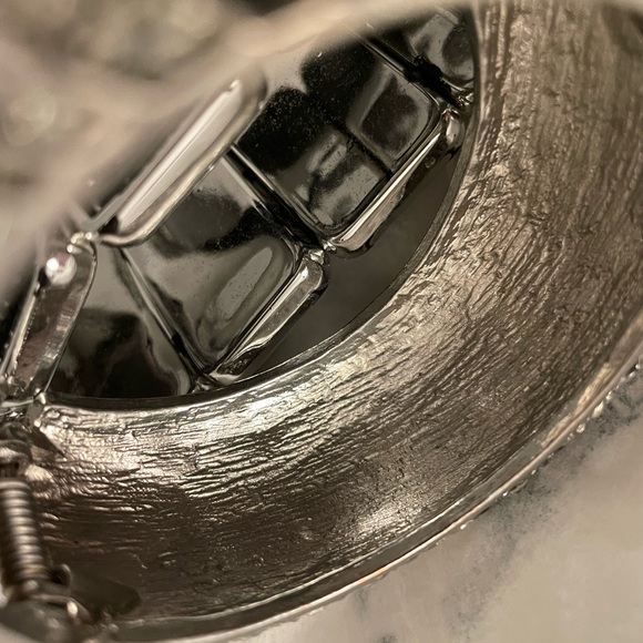 “3 BRACELETS (plus free choker) - Picture 3 of 12